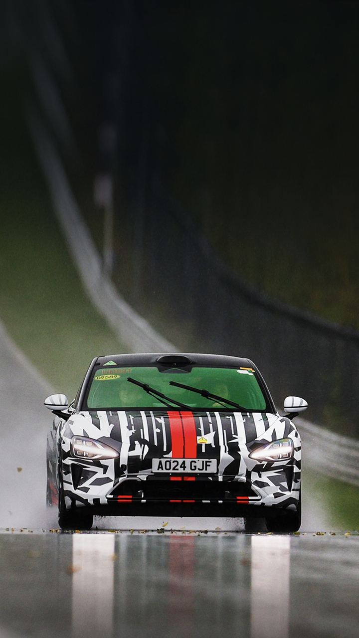 SU7 Ultra on the Nürburgring Testing Xiaomi SU7 Ultra on the Nürburgring Nordschleife